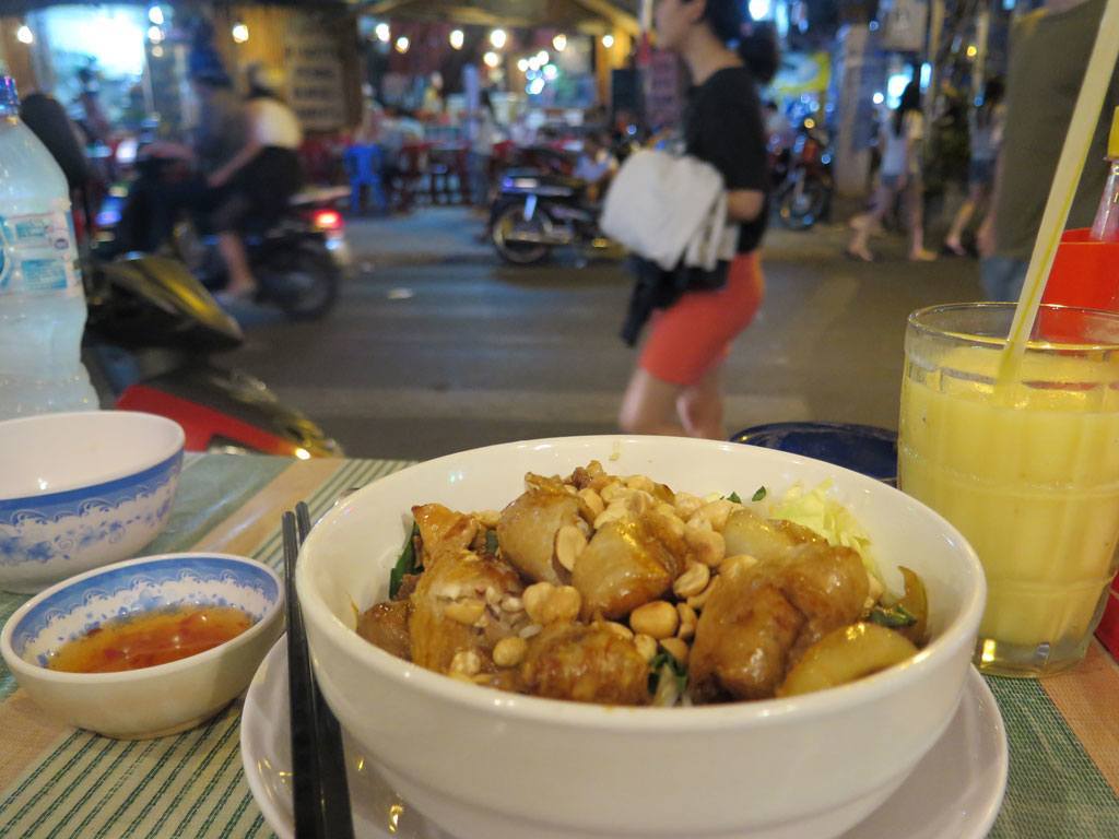 Street food - Ho Chi Minh City (Saigon)